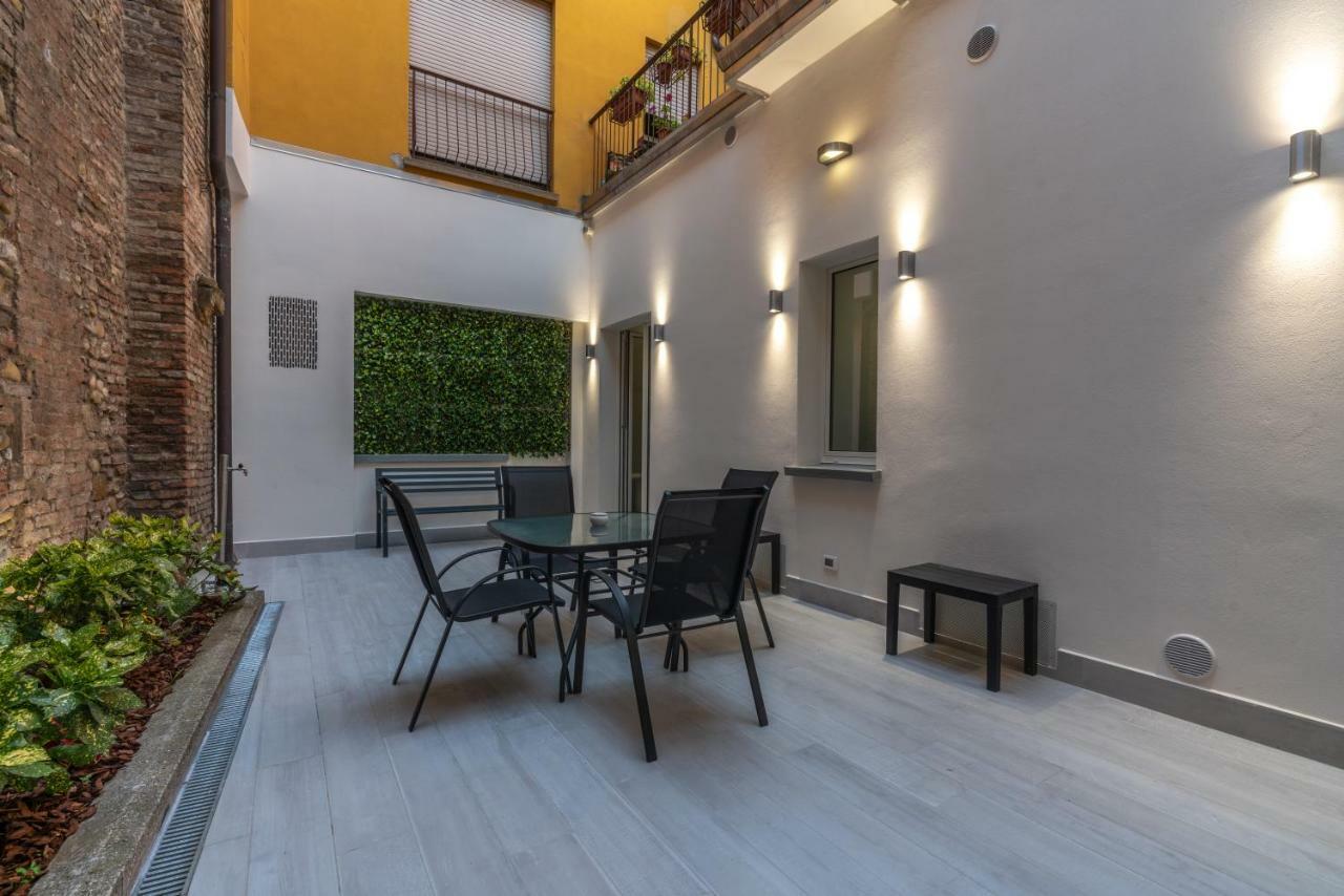 شقة Dimora Santo Stefano: Ampia, Con Giardino Privato بولونيا المظهر الخارجي الصورة
