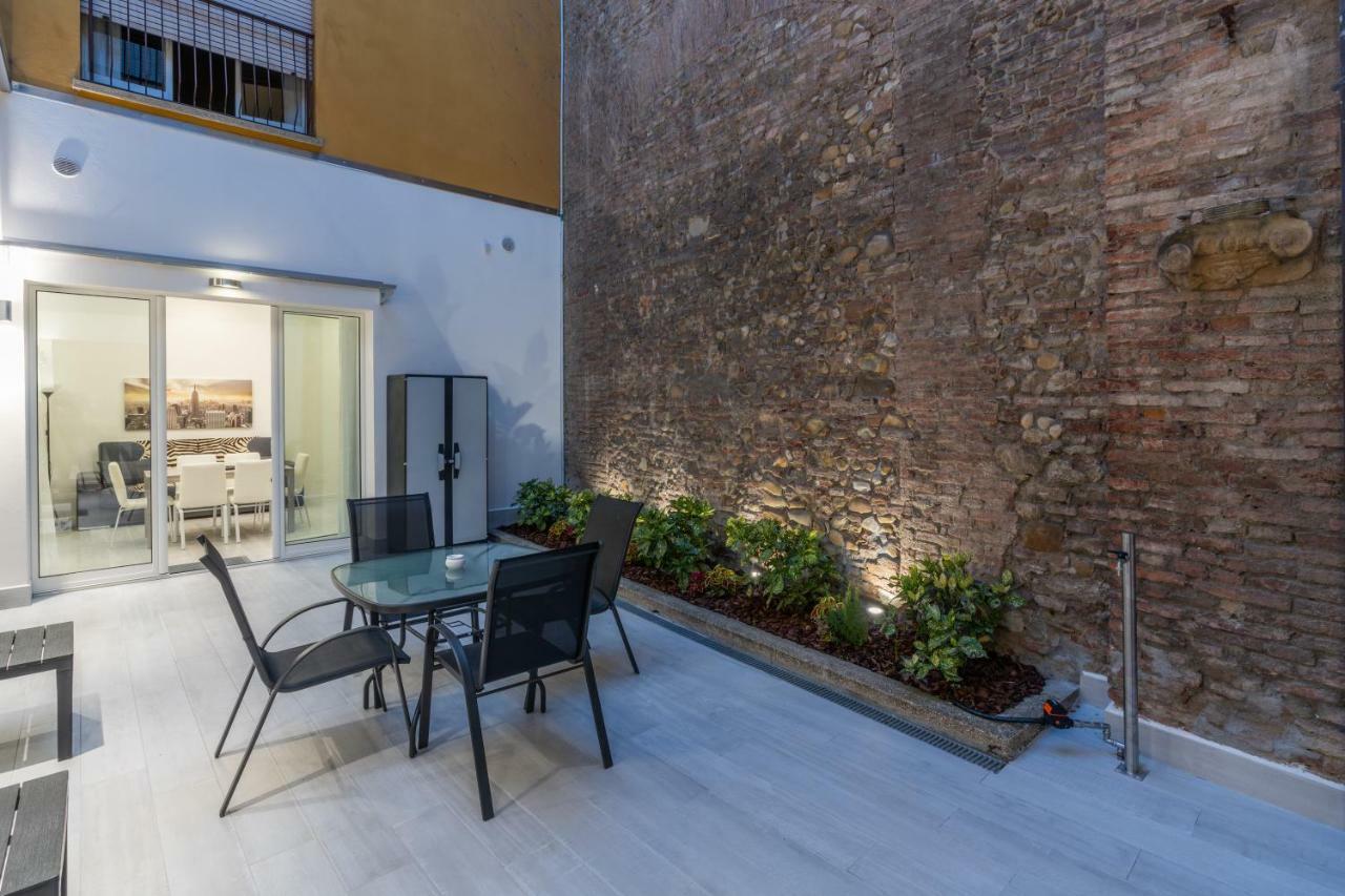 شقة Dimora Santo Stefano: Ampia, Con Giardino Privato بولونيا المظهر الخارجي الصورة