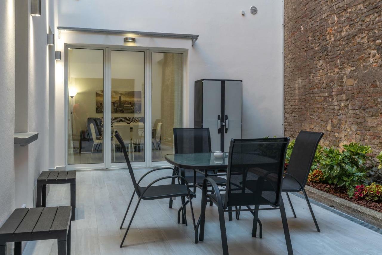 شقة Dimora Santo Stefano: Ampia, Con Giardino Privato بولونيا المظهر الخارجي الصورة