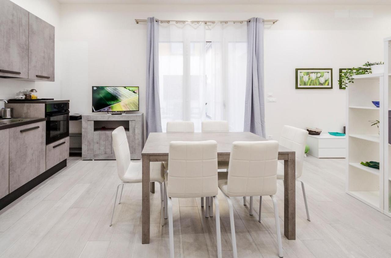 شقة Dimora Santo Stefano: Ampia, Con Giardino Privato بولونيا المظهر الخارجي الصورة
